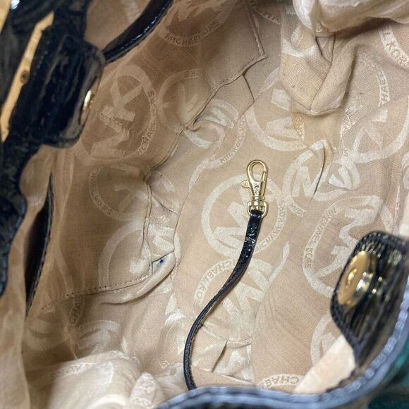 Michael Kors, Mixed Leather Drawstring Hobo Bucket Shoulder Bag - Picture 14 of 16